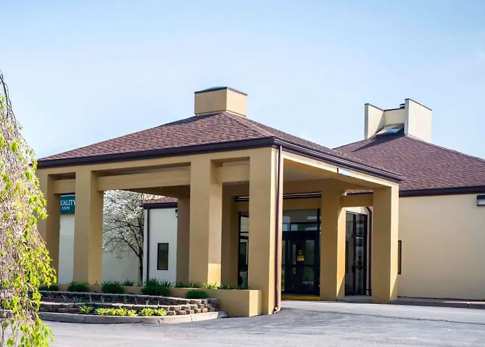 Quality Inn New Columbia-Lewisburg